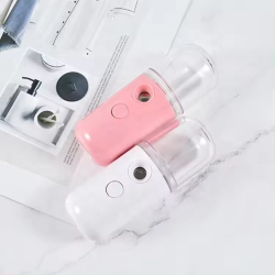 فواحة نانو صغيرة بشكل كبسولة لون أبيض فواحة نانو صغيرة بشكل كبسولة لون أبيض