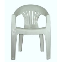 كرسي بلاستك كبير ابيض