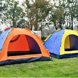 خيمة رحلات تتسع لـستة اشخاص للتخييم