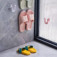 حامل صنادل وشباشب لاصق