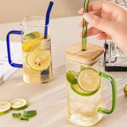 كوب زجاج مع غطاء خشبي ومصاصة متعدد الالوان كوب زجاج مع غطاء خشبي ومصاصة متعدد الالوان