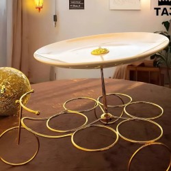 طقم فناجين سيراميك راقي مع تمارة شكل عربة